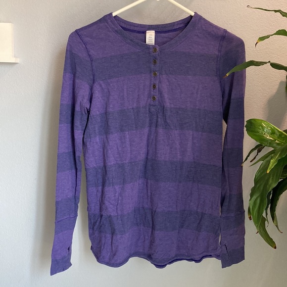 ivivva | 14 Heather Peaceful Practice Pima-Blend Henley - Picture 3 of 7